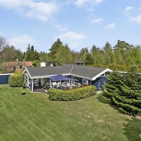 Holiday home Frithlef - 900m From The Sea In Lolland- Falster And Mon By Interhome