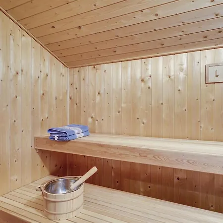 Frithlef - 900m From The Sea By Interhome * Bøtø By