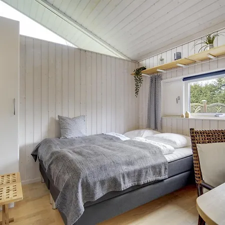 Casa de Férias Frithlef - 900m From The Sea By Interhome Bøtø By